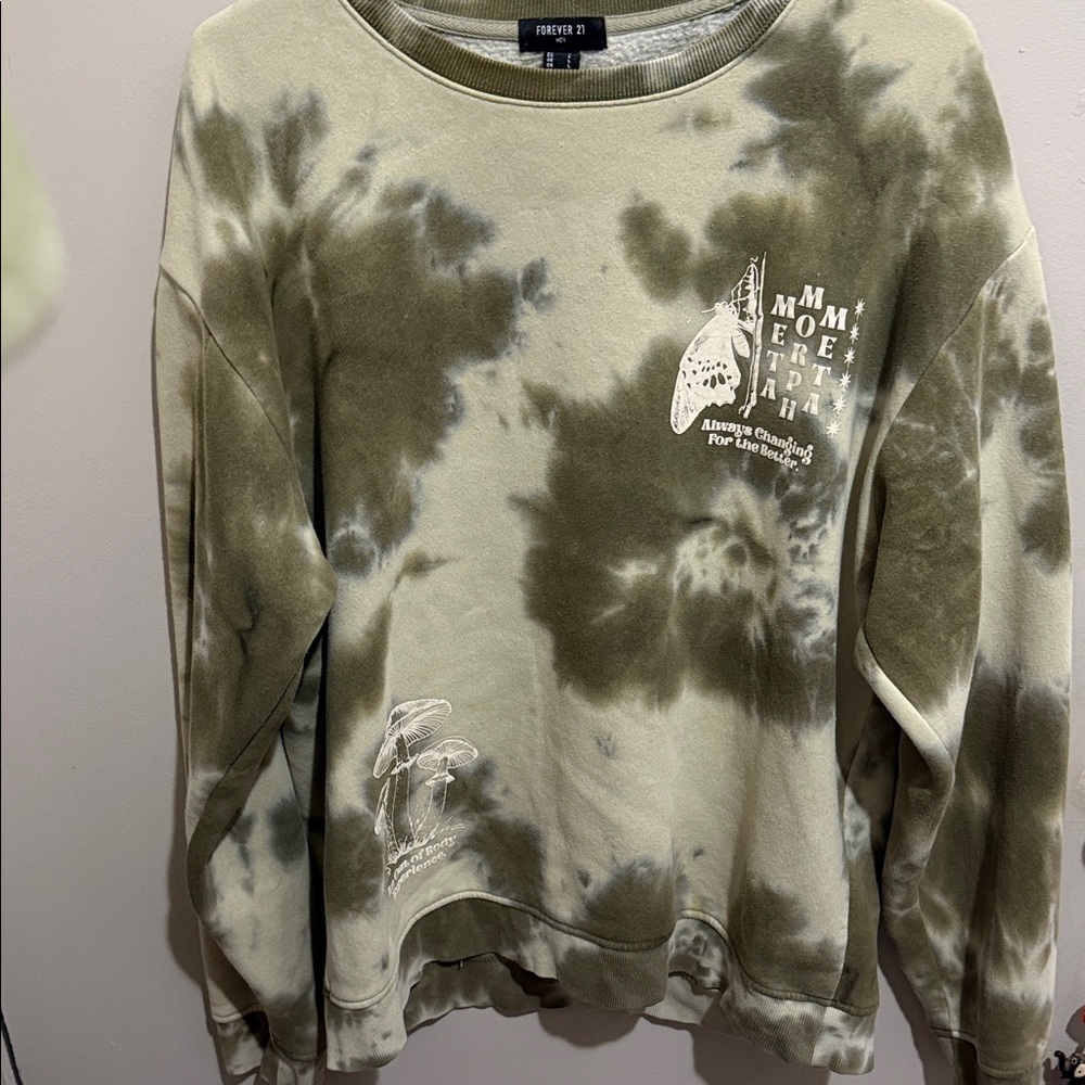 Men’s Tie-Dye Graphic Sweatshirt